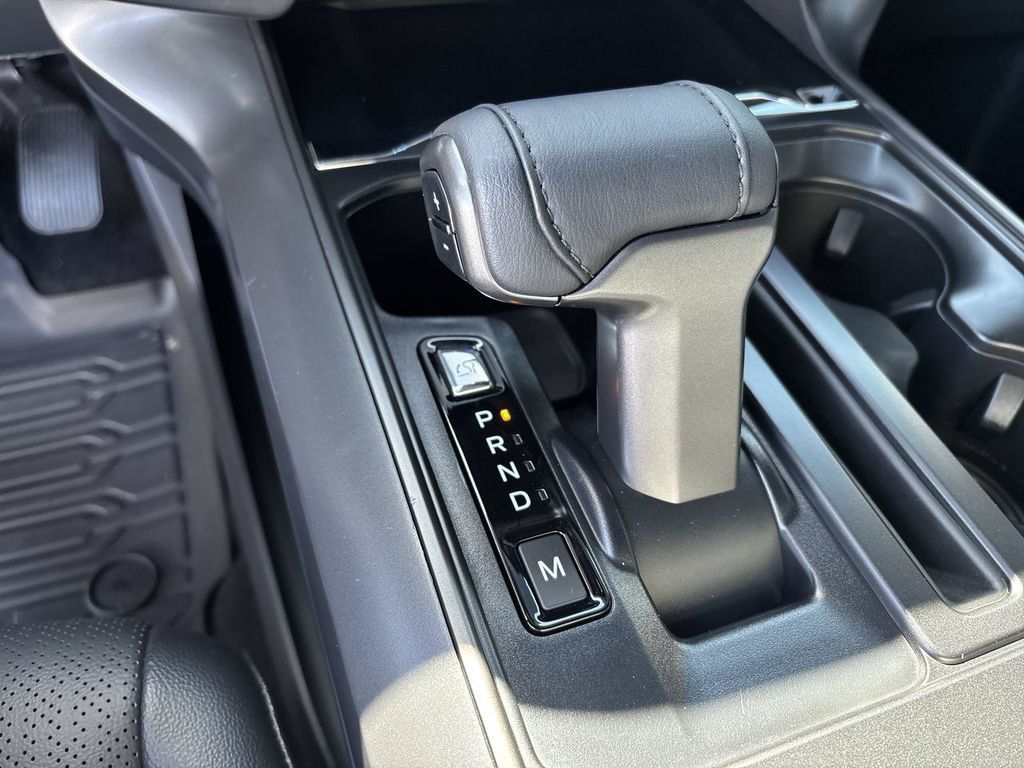 Used 2026 Ford F150 Lariat w/ Equipment Group 501A Mid AWD/4WD image 21