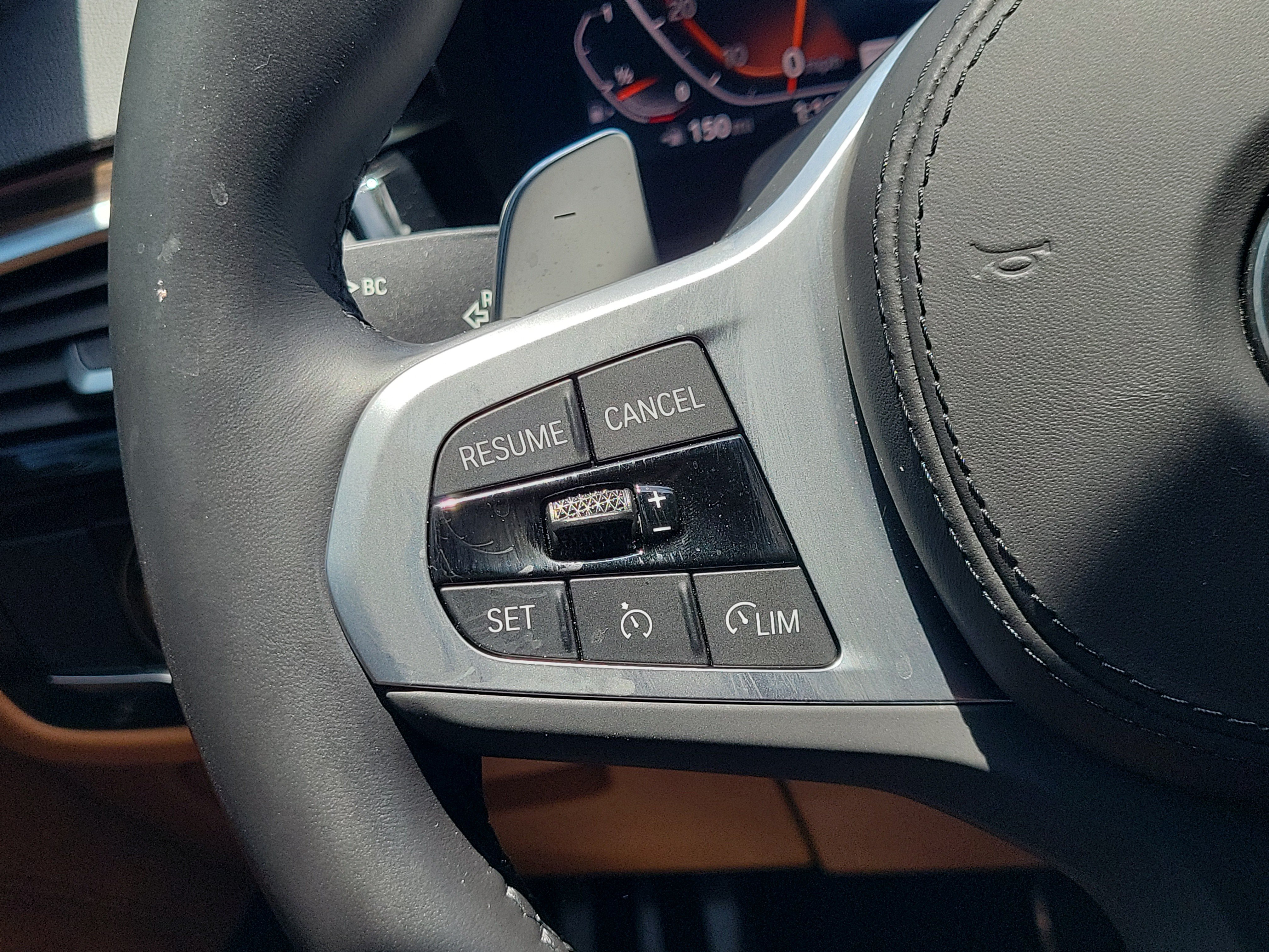 Used 2023 BMW 540i w/ M Sport Package RWD image 21