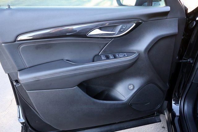 Used 2023 Buick Envision Preferred w/ Sport Touring Package AWD/4WD image 28