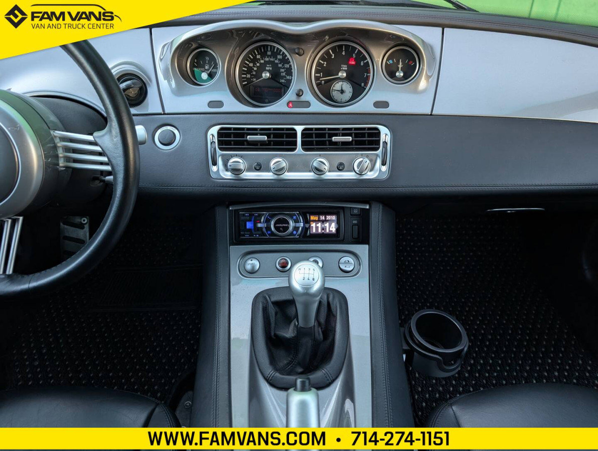 Used 2003 BMW Z8 image 17