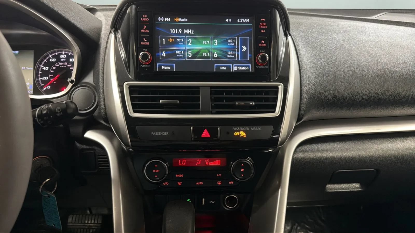Used 2020 Mitsubishi Eclipse Cross ES AWD/4WD image 12