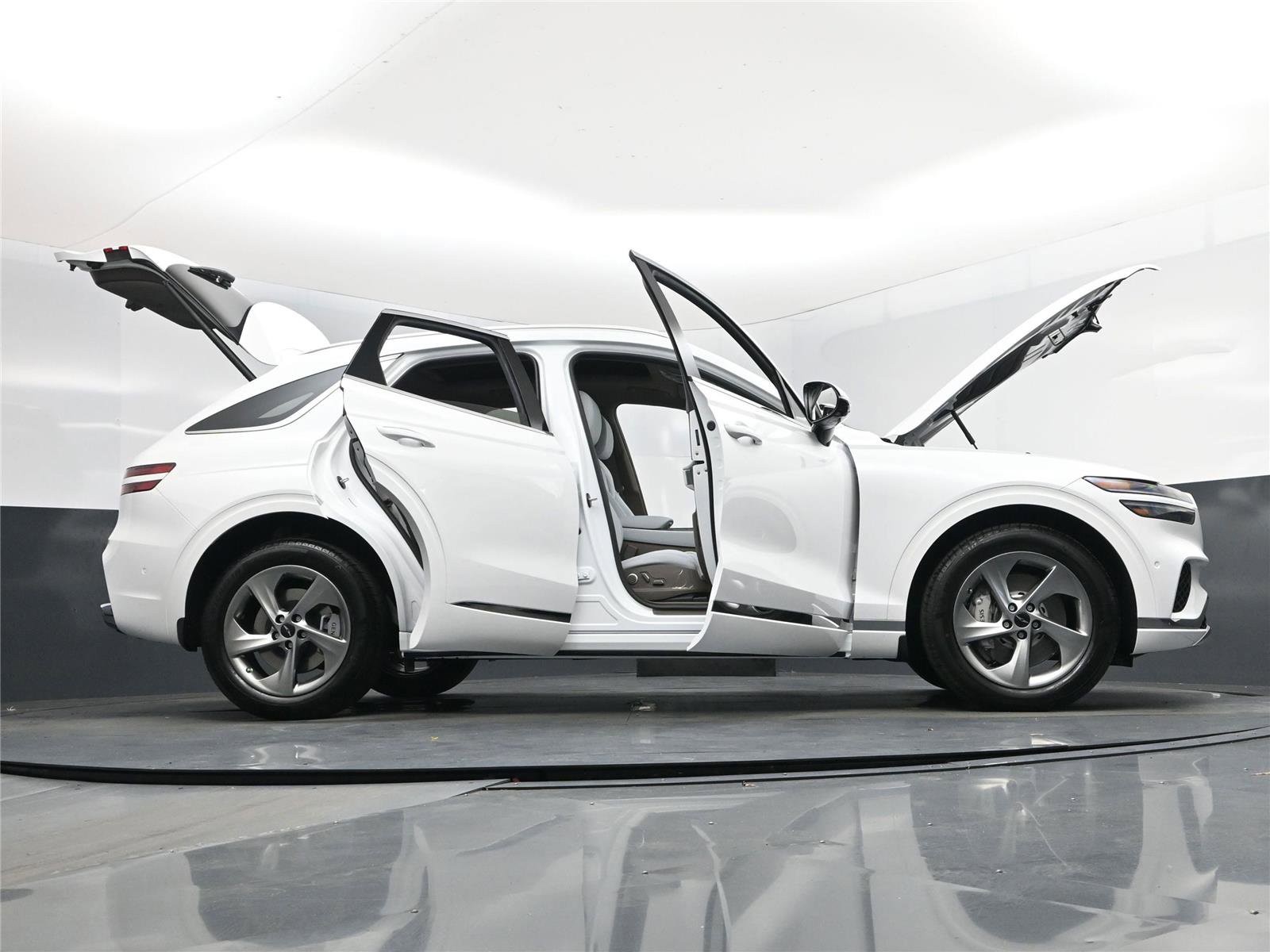 New 2026 Genesis GV70 2.5T Advanced image 21