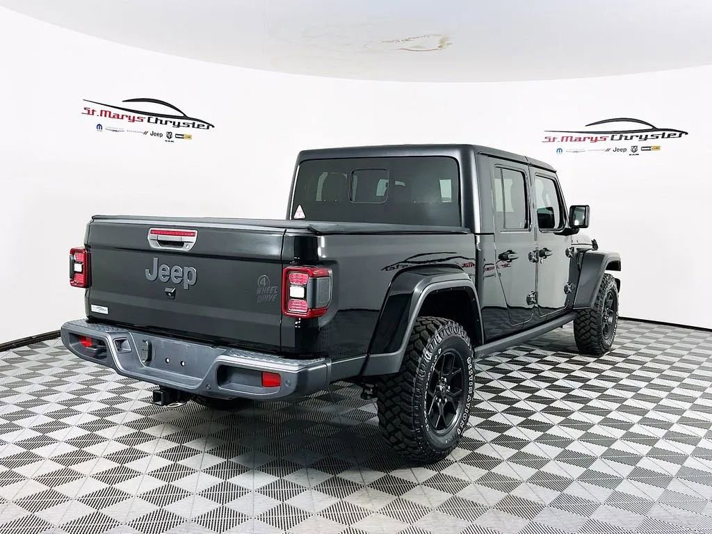 Used 2024 Jeep Gladiator Sport image 8