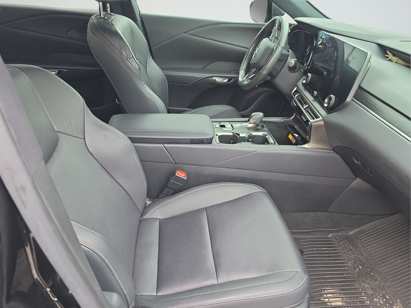 Used 2023 Lexus RX 350 w/ Accessory Package (Z1) AWD/4WD image 15