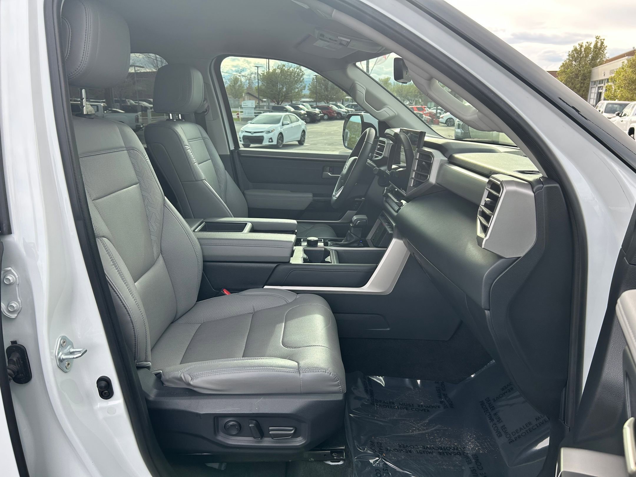 Used 2023 Toyota Tundra Limited w/ TRD Off-Road Package image 28