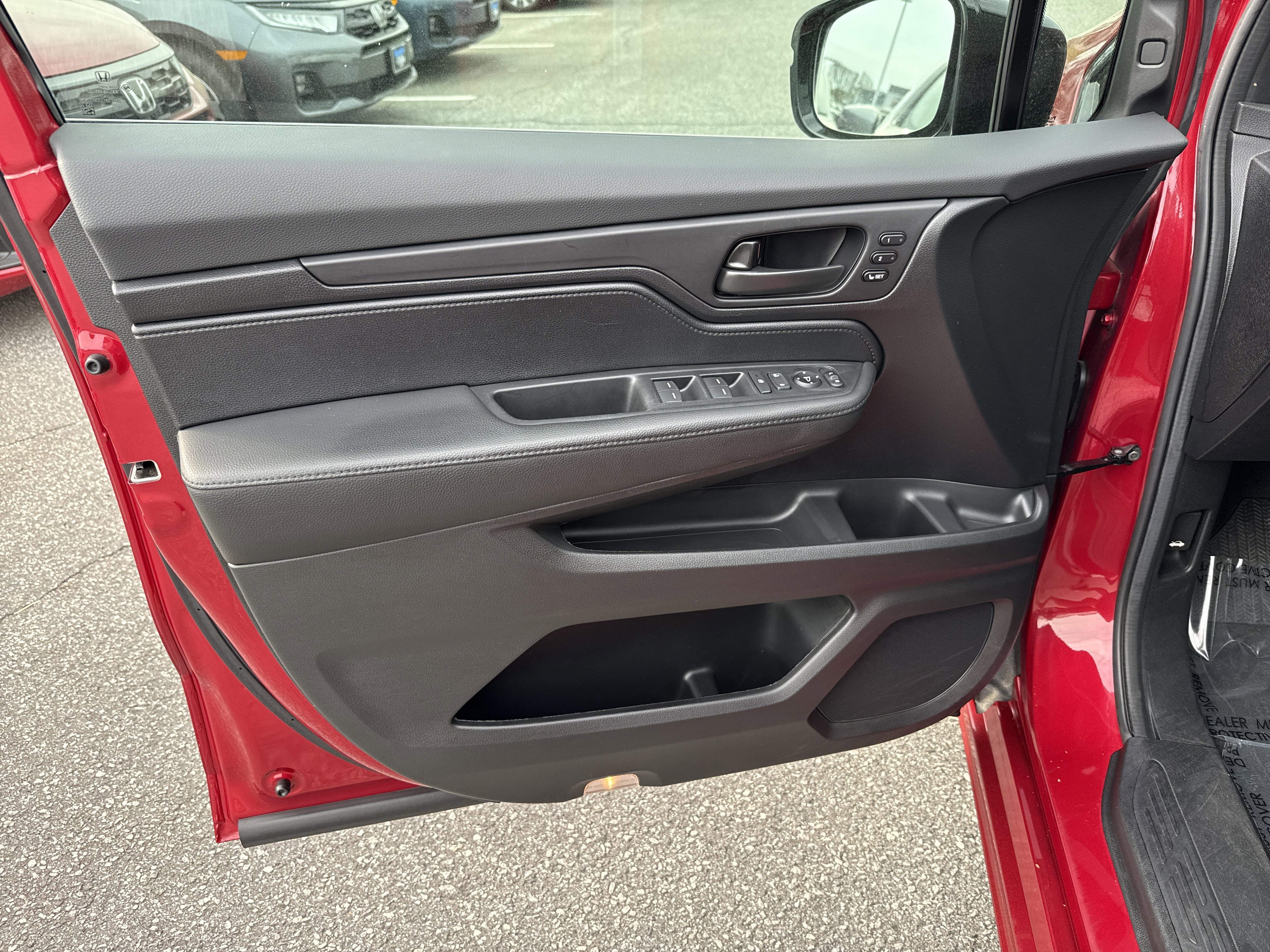 Certified 2024 Honda Odyssey Sport image 14