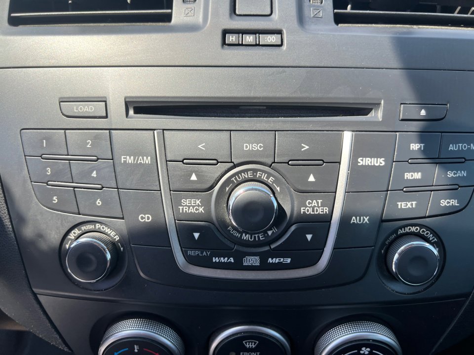 Used 2012 MAZDA MAZDA5 Sport FWD image 21