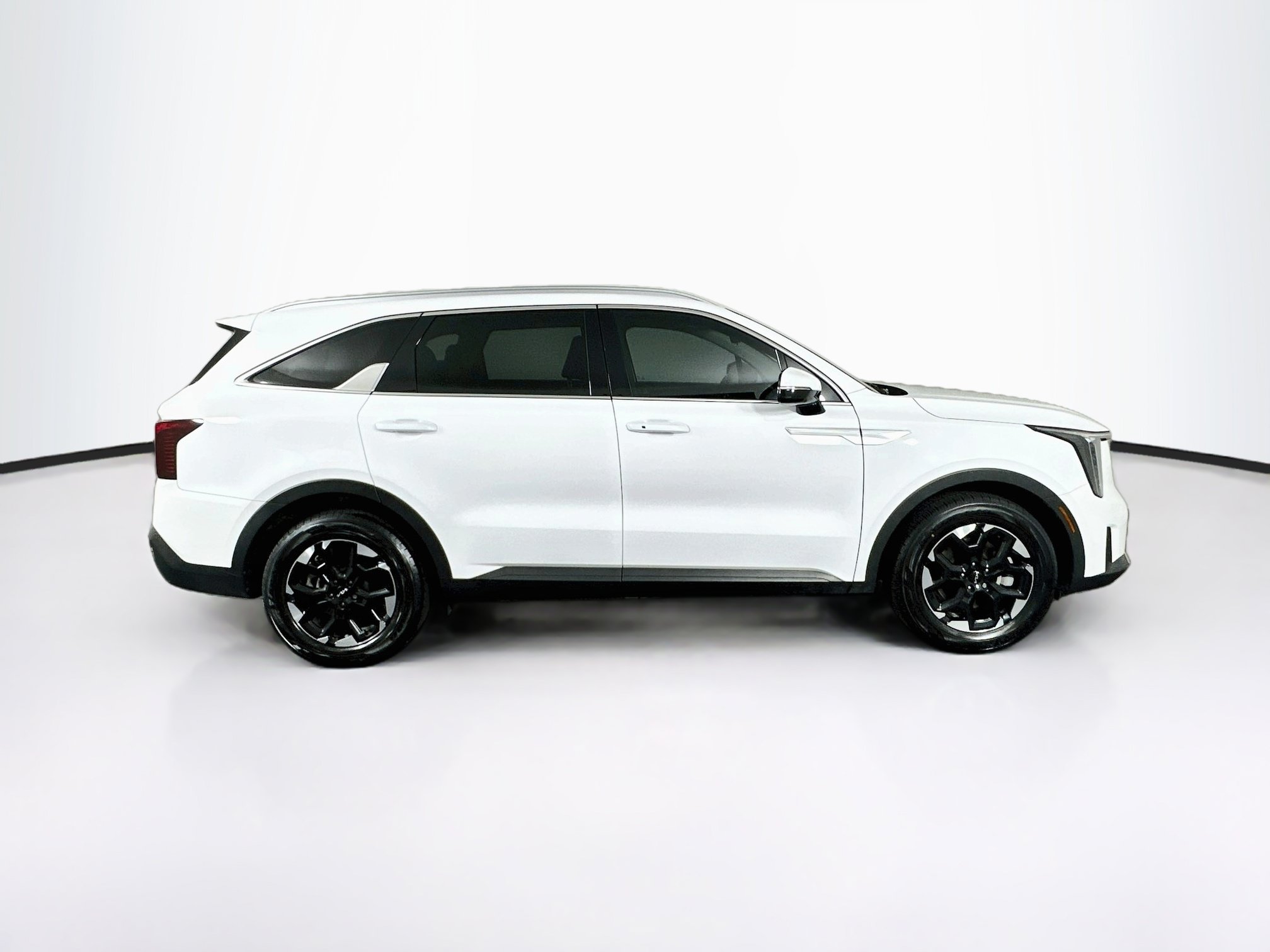 Used 2025 Kia Sorento S w/ Panoramic Sunroof Package FWD image 10