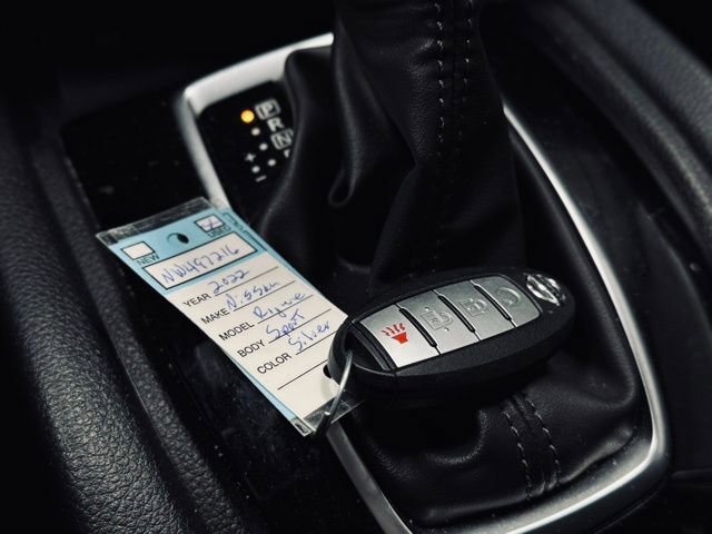 Used 2022 Nissan Rogue Sport SL image 33