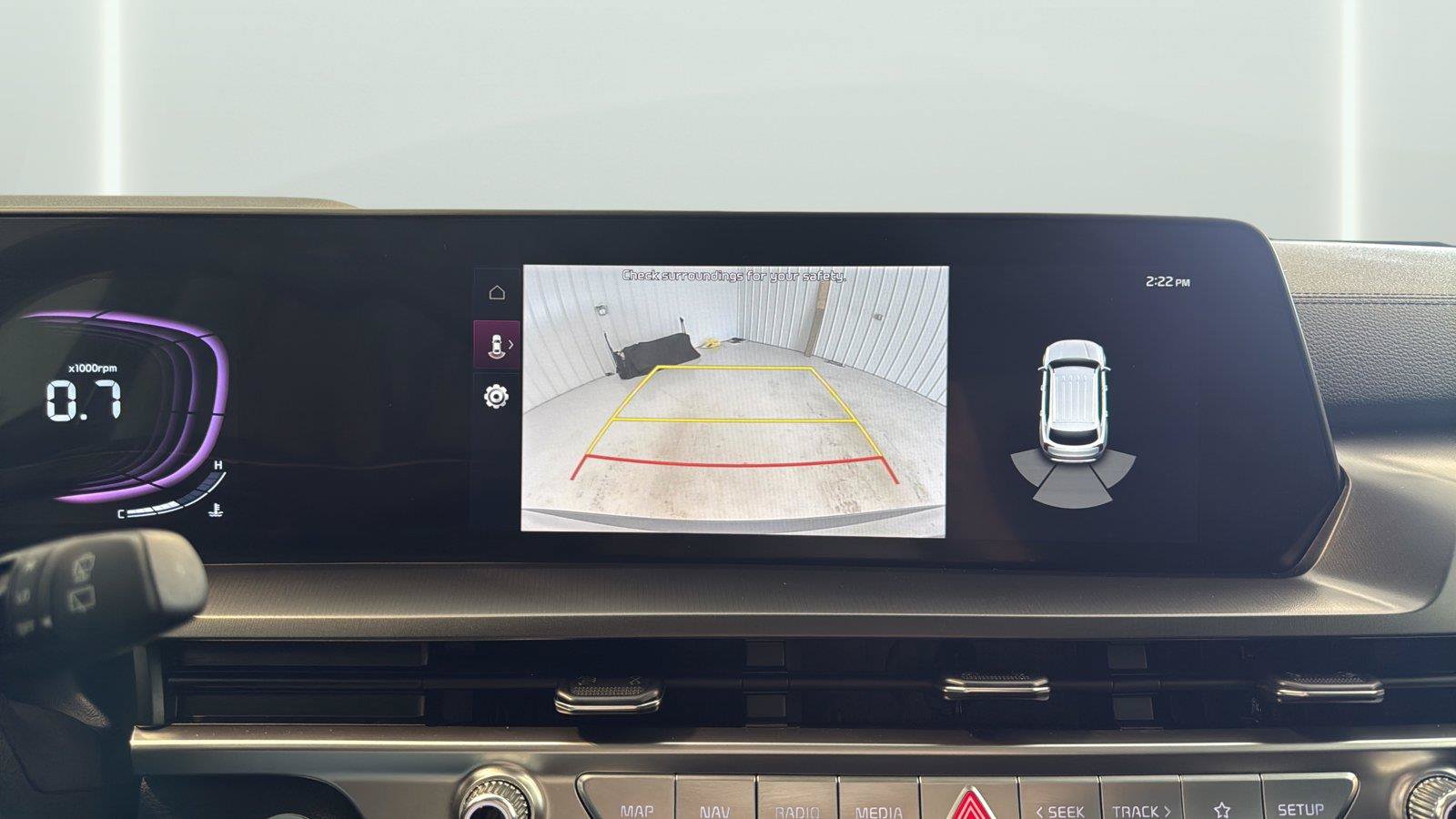 Used 2025 Kia Telluride LX FWD image 18