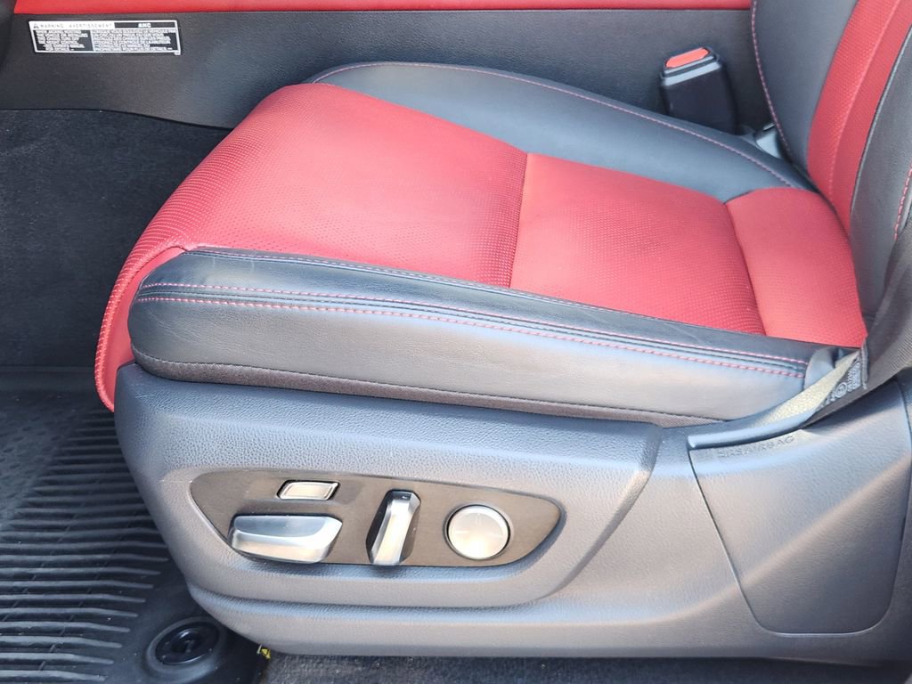 Used 2024 Lexus LX 600 F Sport image 23
