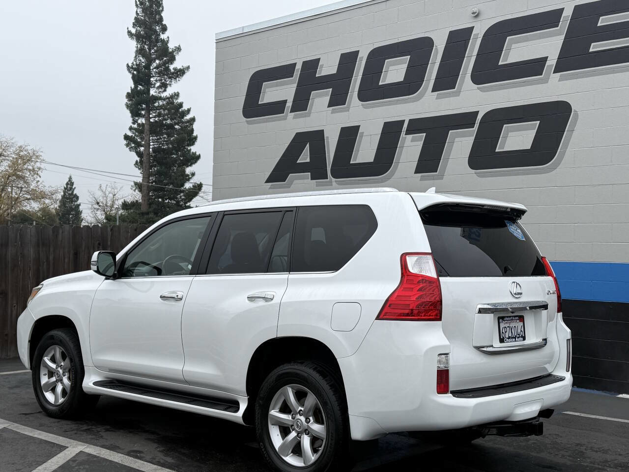Used 2011 Lexus GX 460 image 27