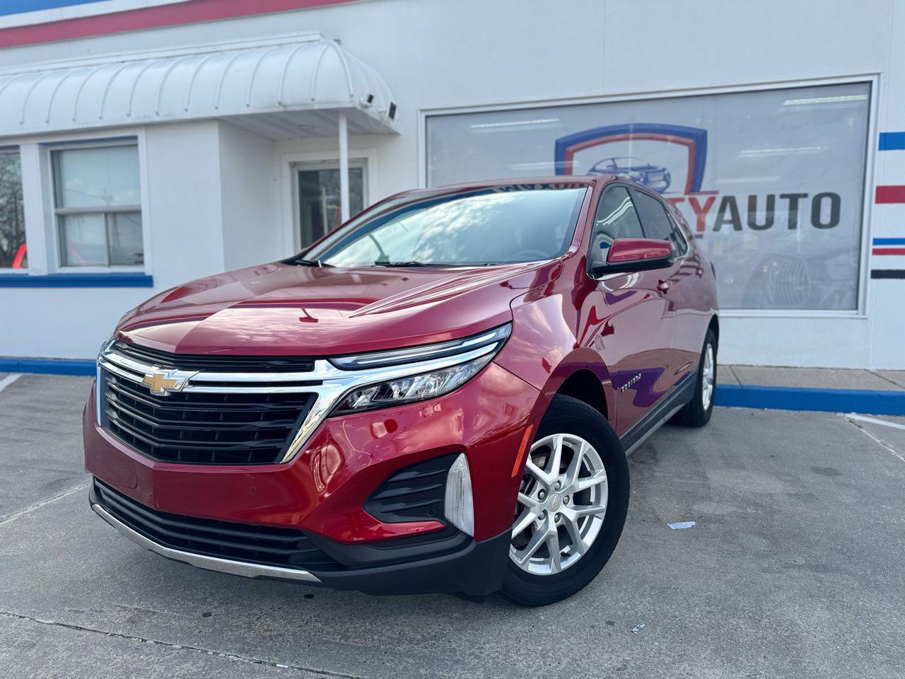 Used 2022 Chevrolet Equinox LT image 3