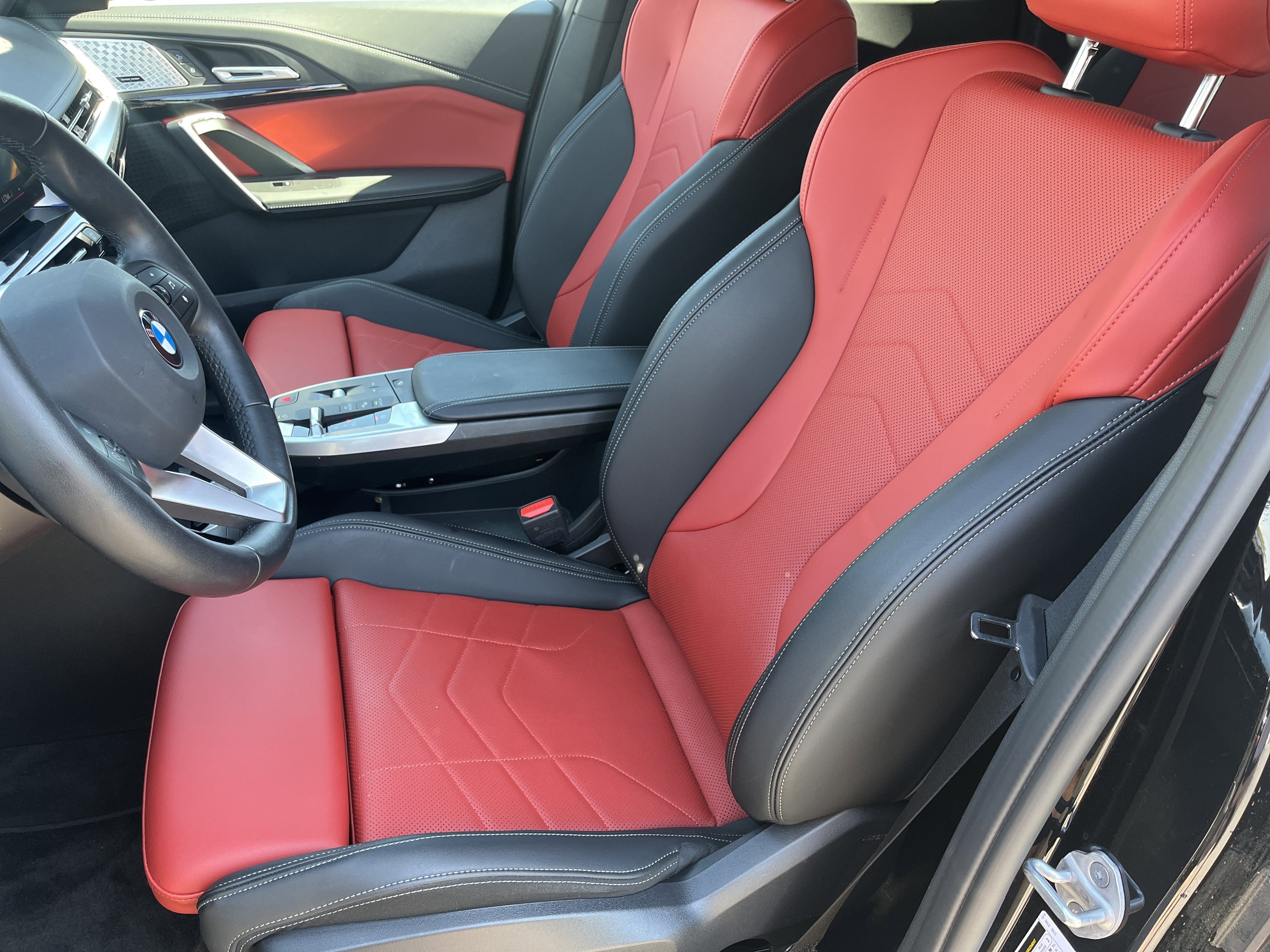 Used 2025 BMW X1 xDrive28i w/ Convenience Package AWD/4WD image 16