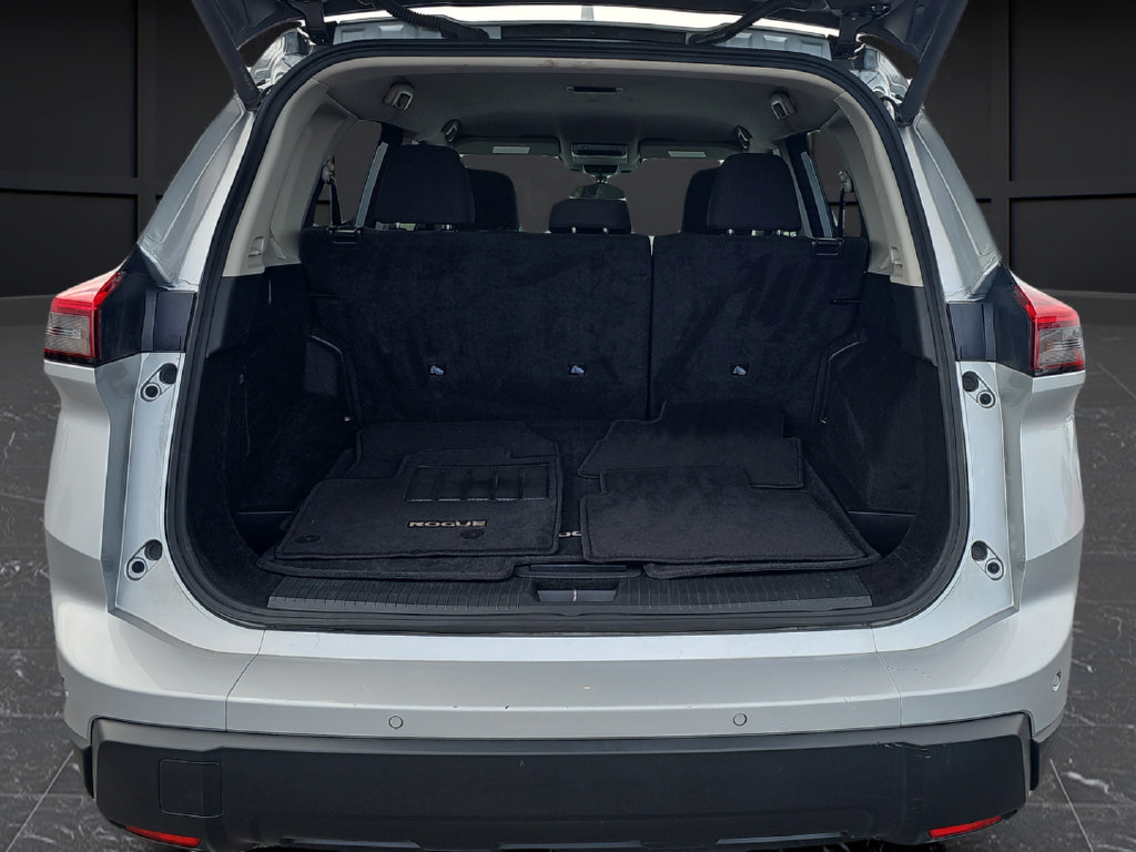 Certified 2024 Nissan Rogue SV AWD/4WD image 23