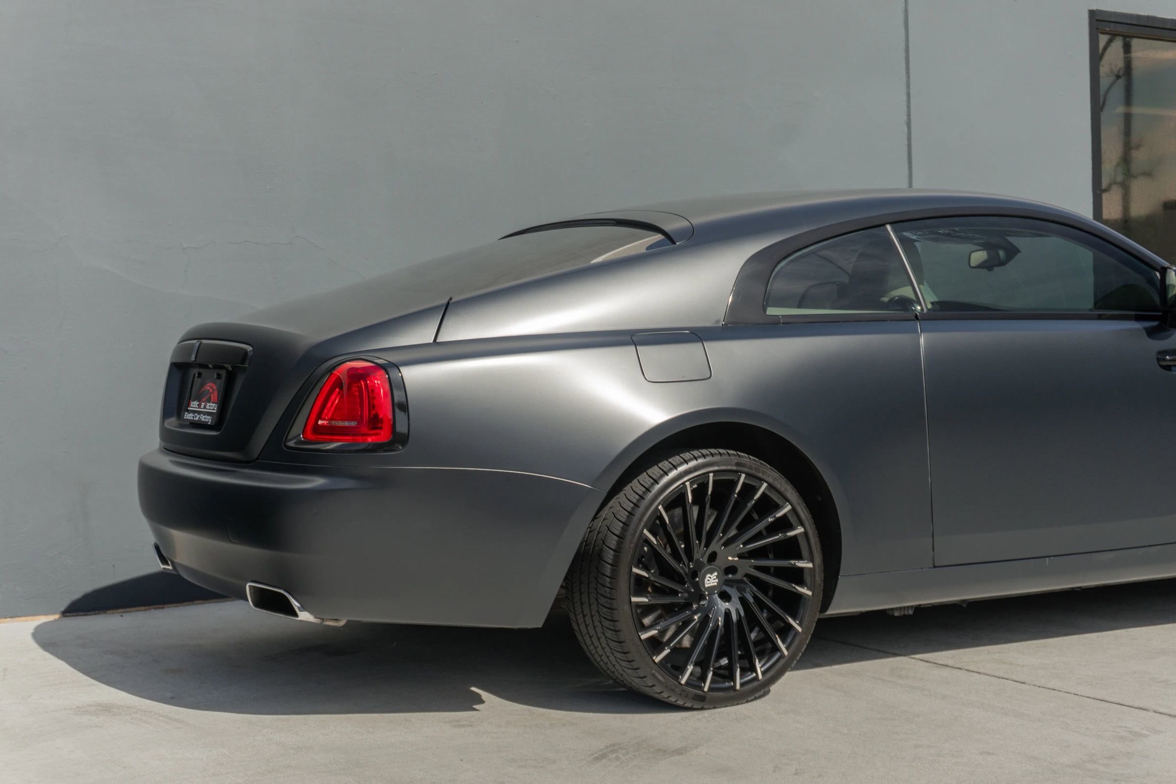 Used 2016 Rolls-Royce Wraith image 37