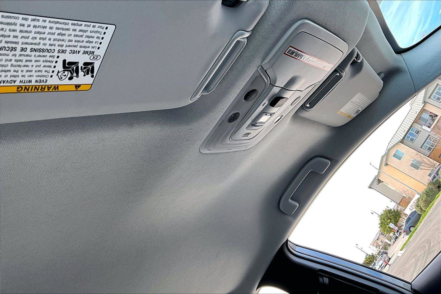 Used 2022 Toyota Prius Prime XLE image 20