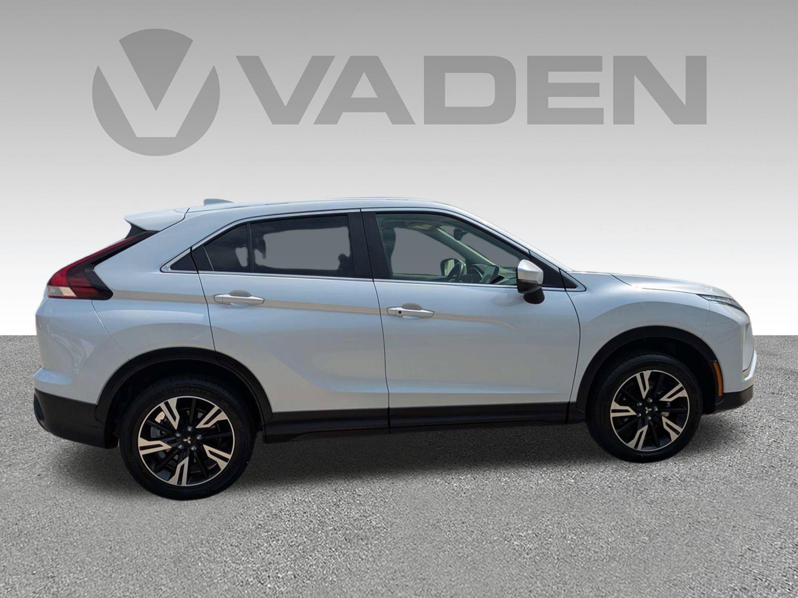 Used 2025 Mitsubishi Eclipse Cross SE AWD/4WD image 25