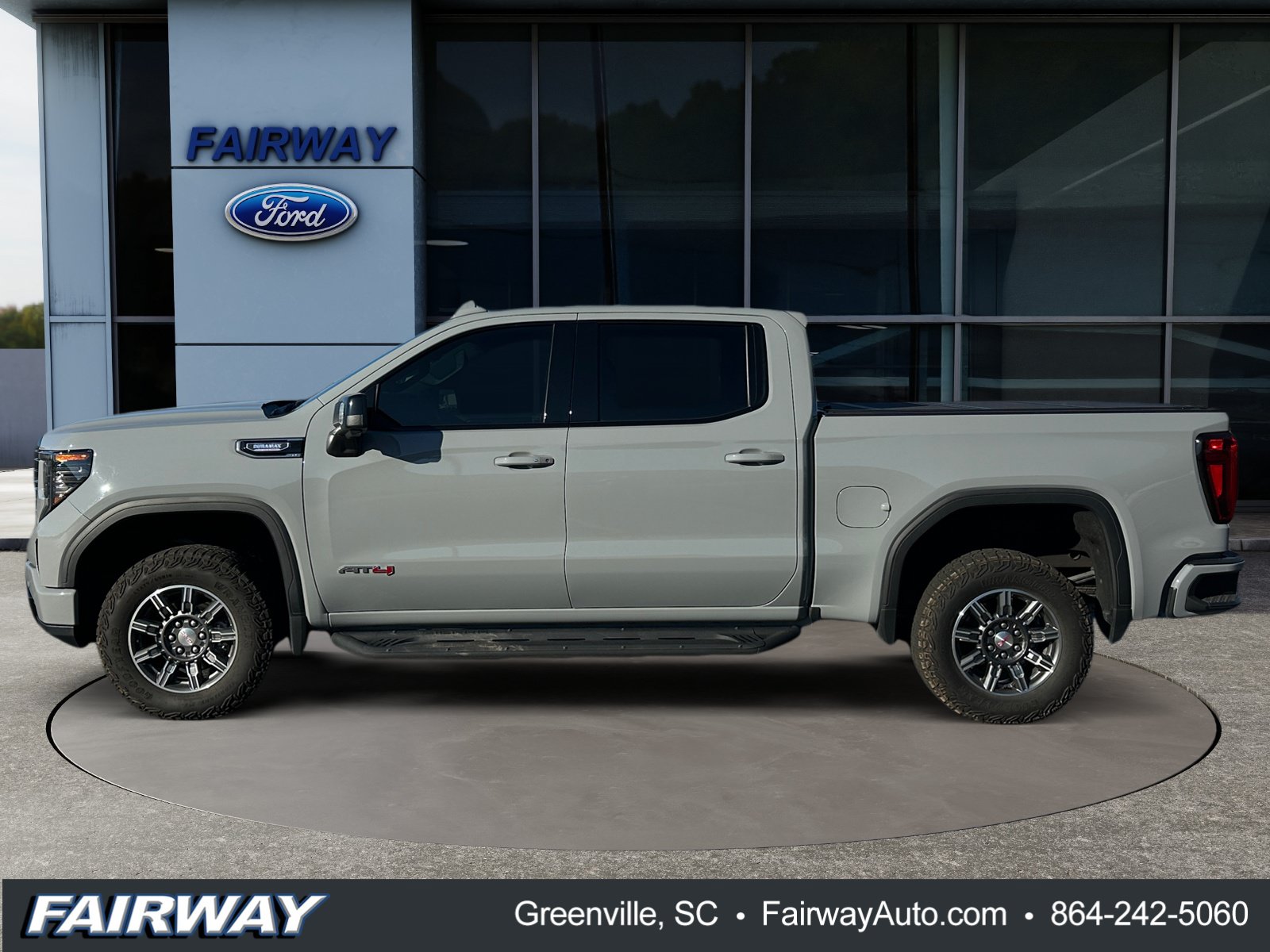 Used 2024 GMC Sierra 1500 AT4 w/ Technology Package AWD/4WD image 8