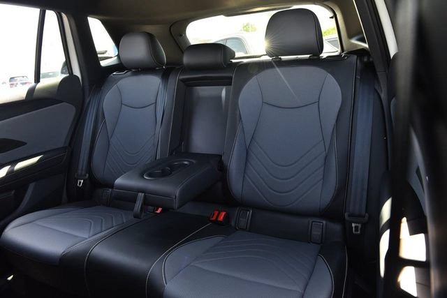 New 2026 Volkswagen Tiguan SE R-Line AWD/4WD image 22