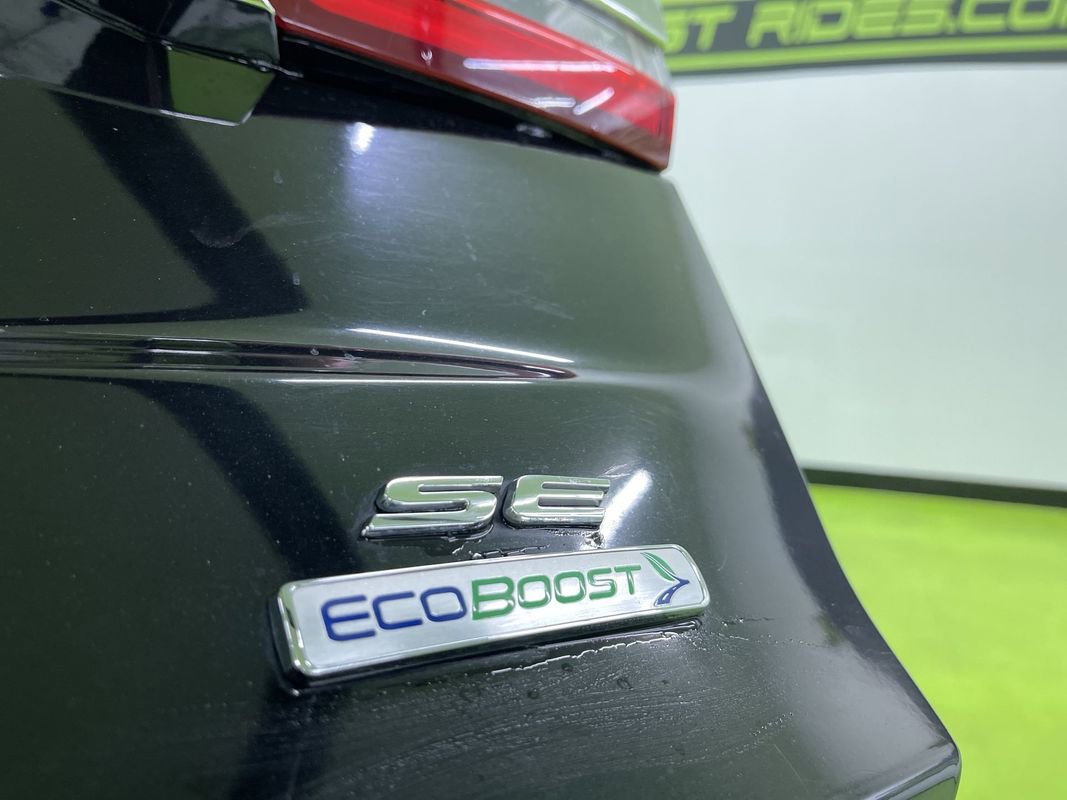 Used 2020 Ford Fusion SE image 14