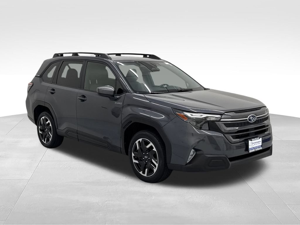Used 2025 Subaru Forester Premium AWD/4WD image 9