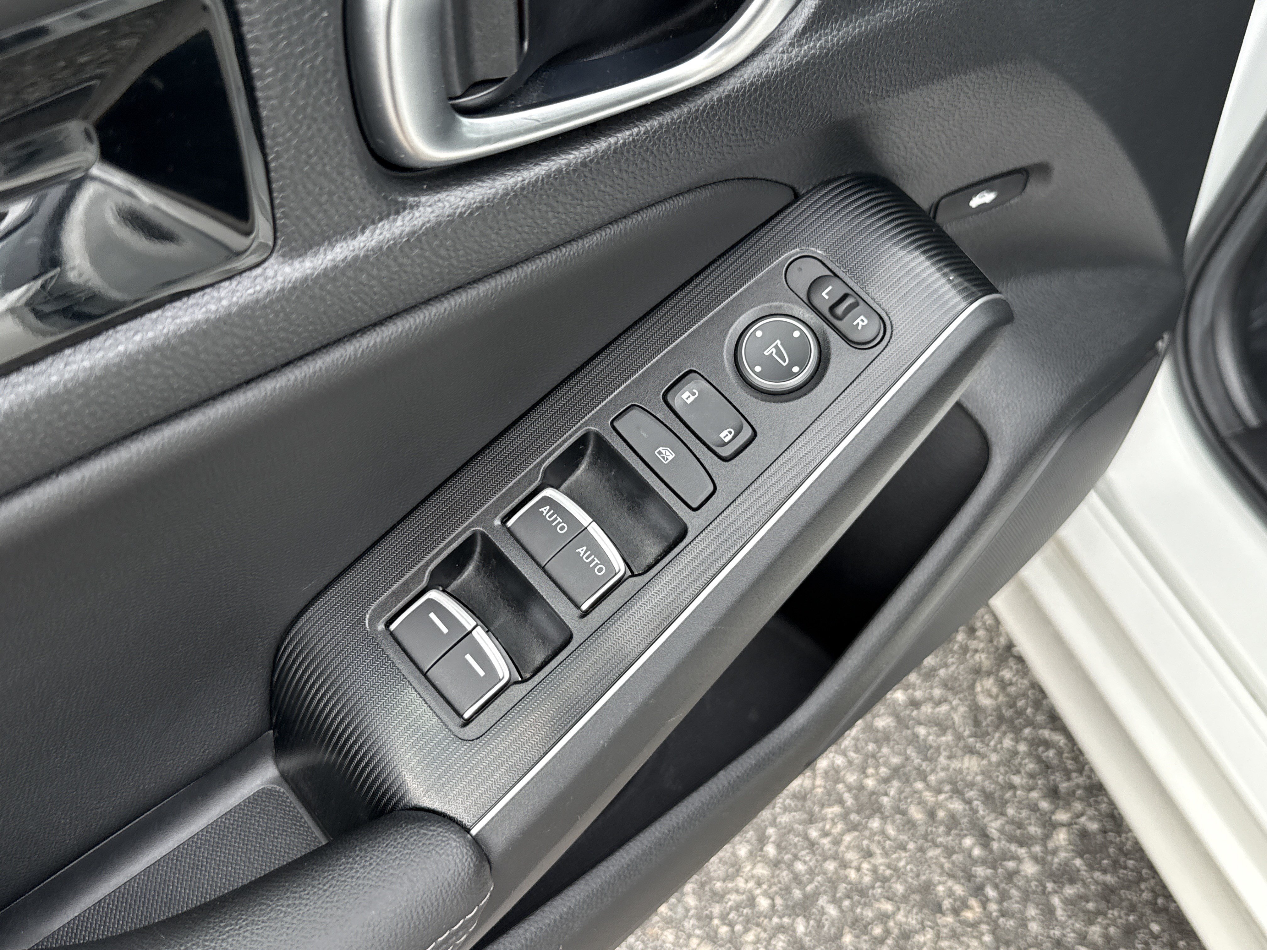 Certified 2024 Honda Civic Touring image 15
