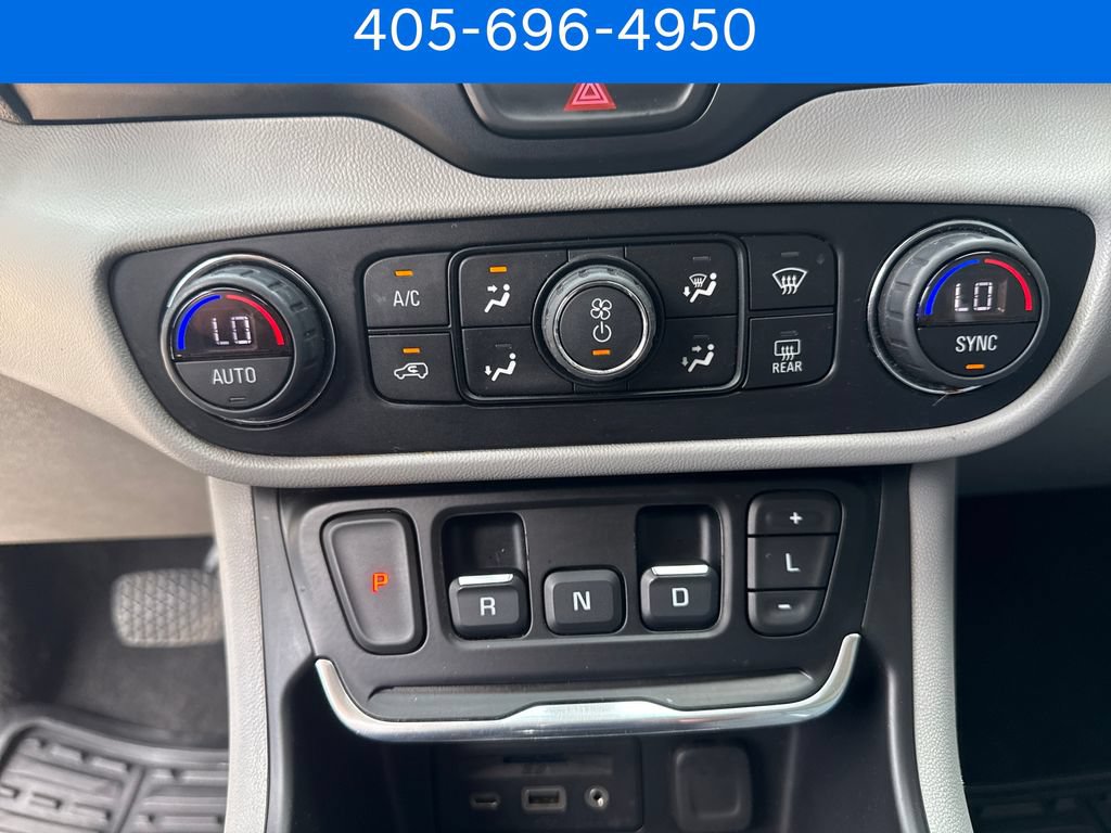 Used 2021 GMC Terrain SLT FWD image 23