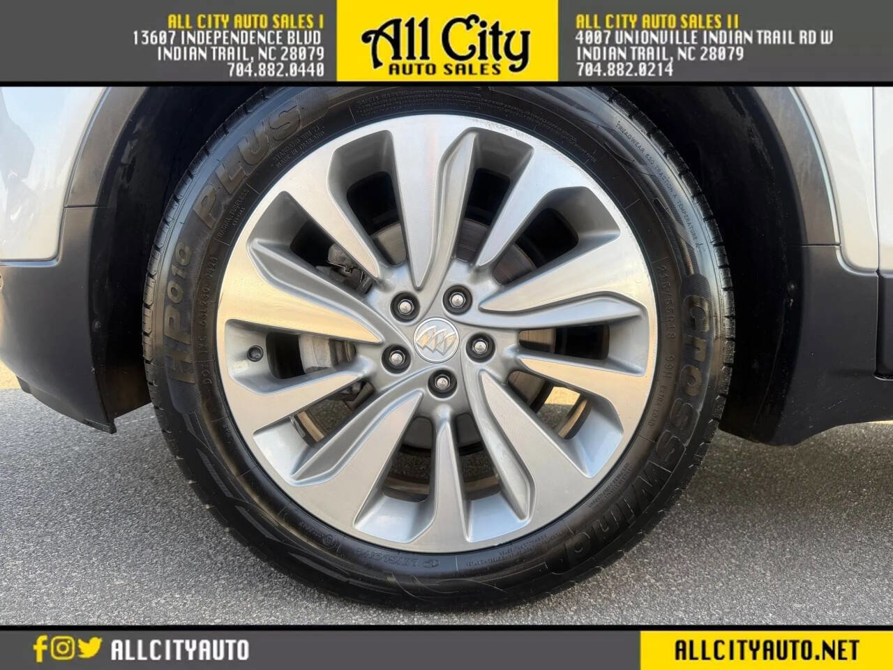 Used 2019 Buick Encore Preferred image 32