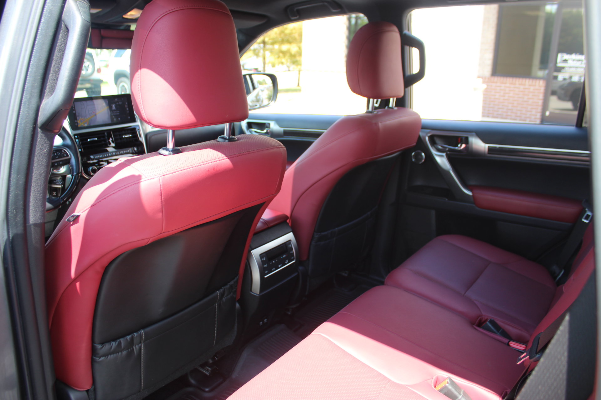 Used 2022 Lexus GX 460 Premium w/ Premium Plus Package AWD/4WD image 25