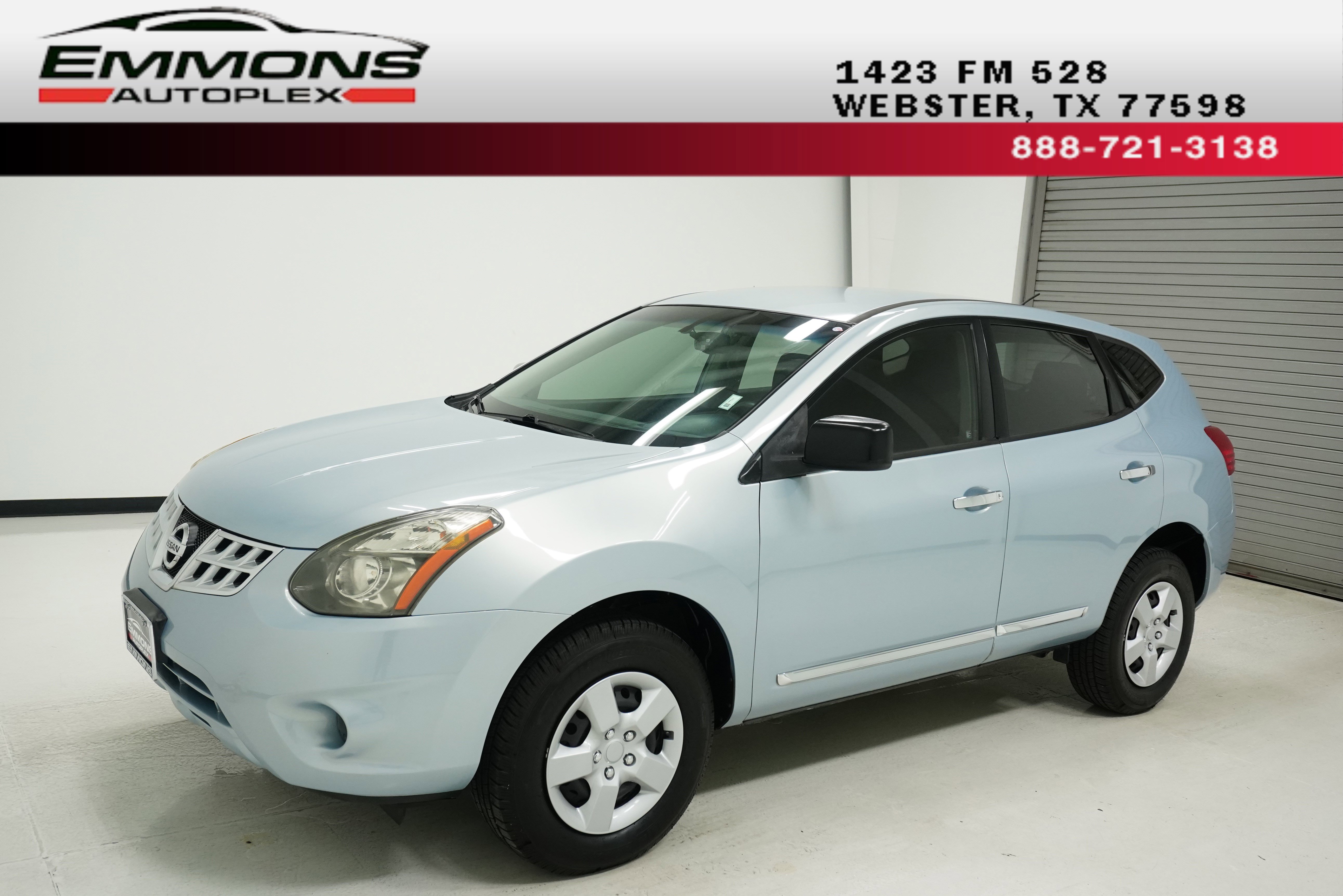 Used 2014 Nissan Rogue S image 1