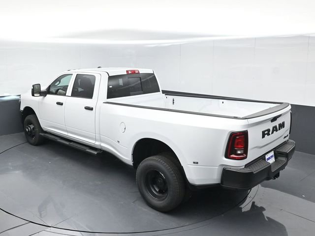 New 2026 RAM 3500 Tradesman AWD/4WD image 38