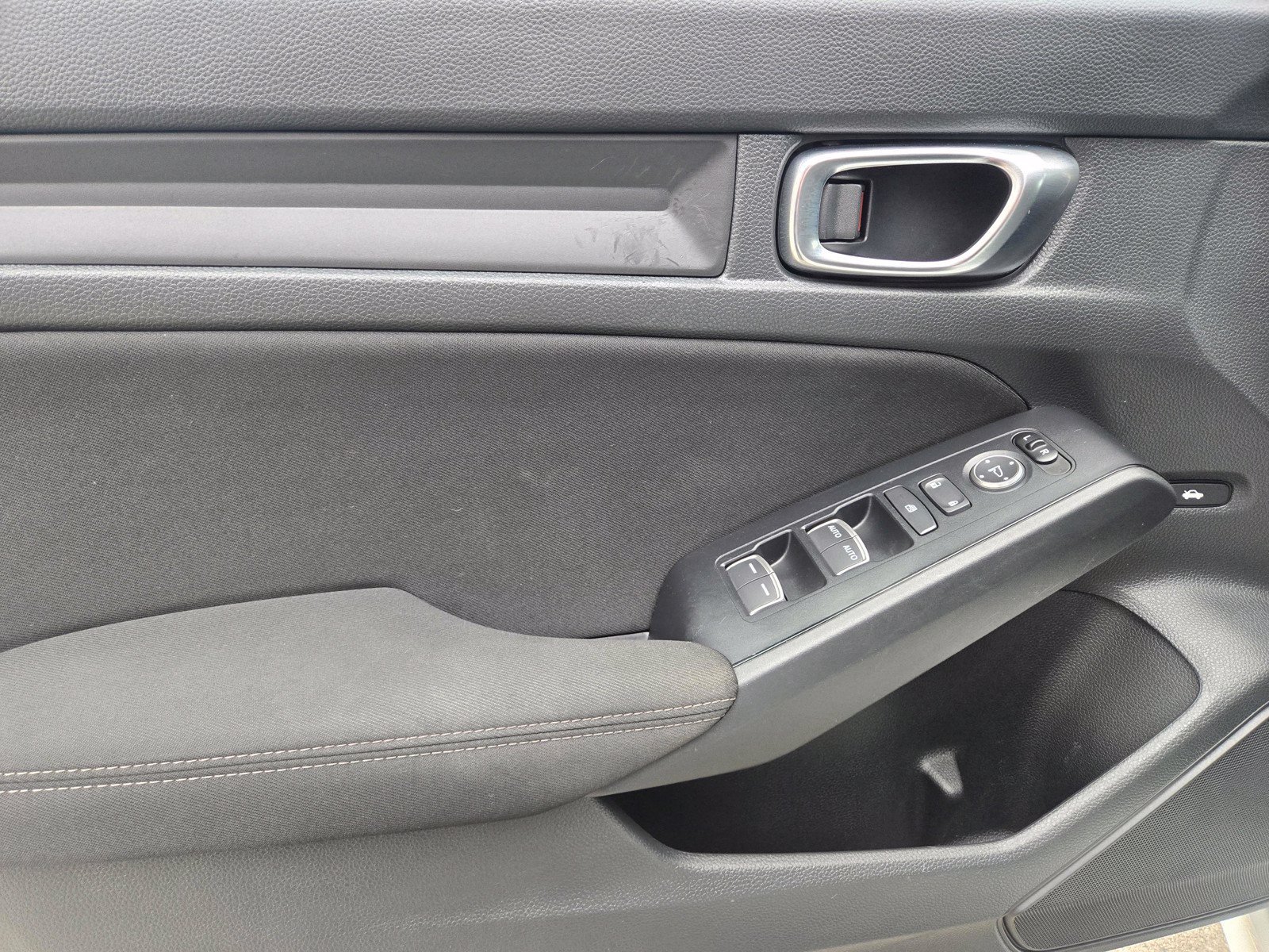 Certified 2025 Honda Civic Sport image 15