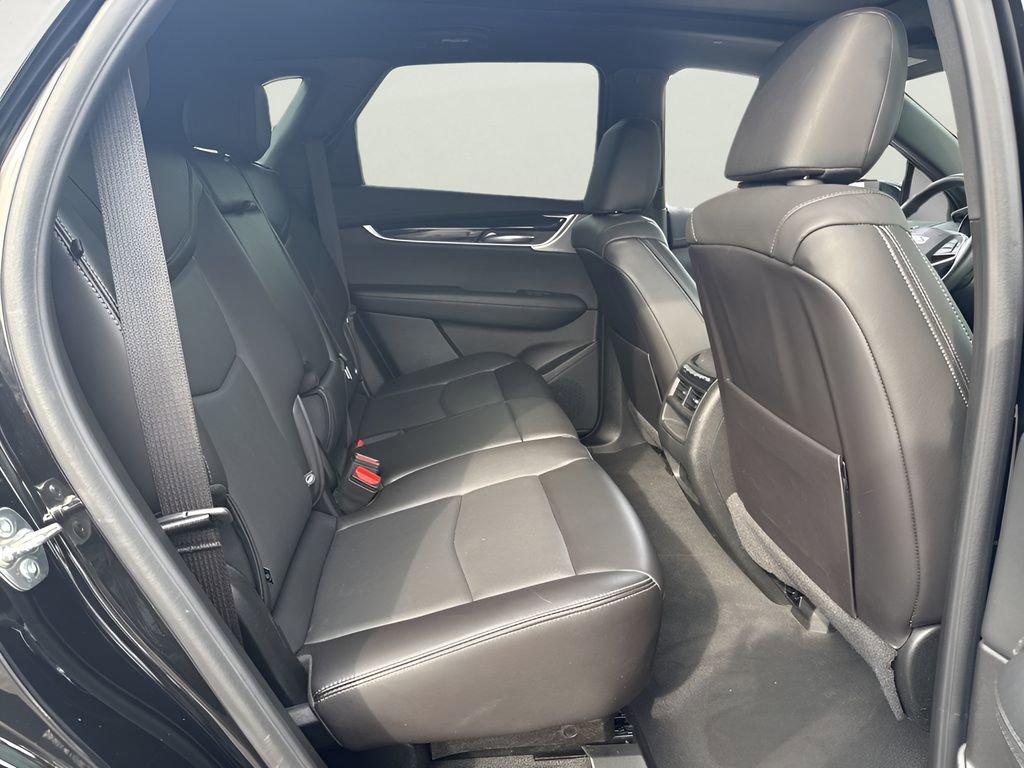 Certified 2025 Cadillac XT5 Premium Luxury image 19