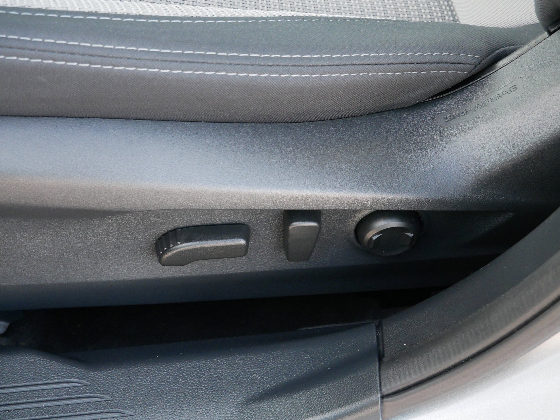 Used 2025 Subaru Outback Premium image 19