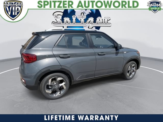 New 2026 Hyundai Venue SEL FWD image 9