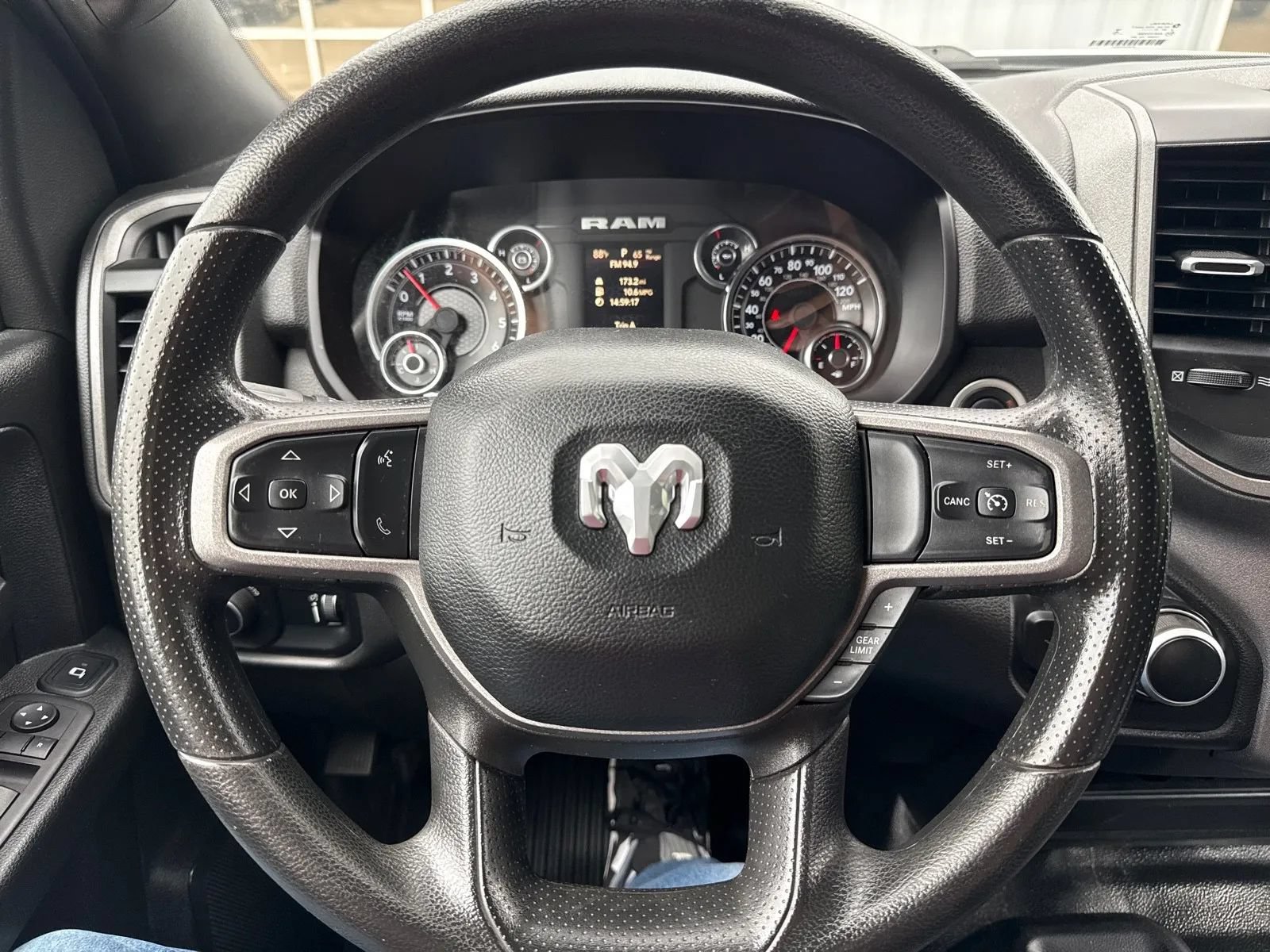 Used 2024 RAM 2500 Tradesman AWD/4WD image 17
