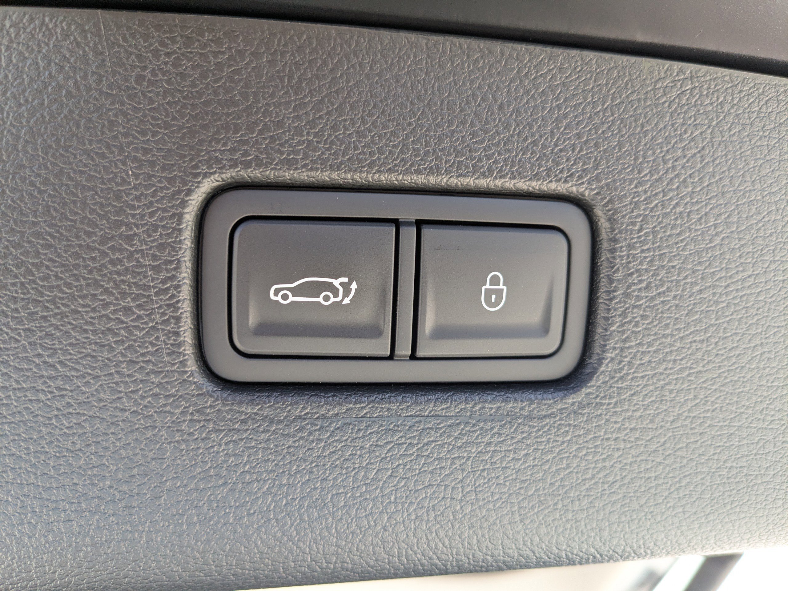 Used 2025 Genesis GV80 3.5T Advanced AWD/4WD image 16