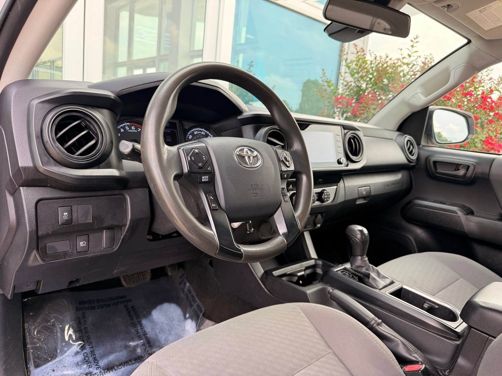 Used 2020 Toyota Tacoma SR RWD image 17