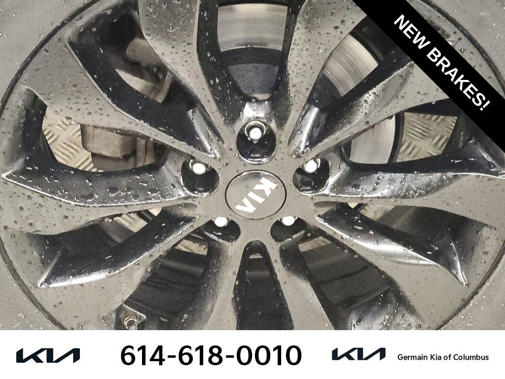 Used 2020 Kia Sorento S image 12