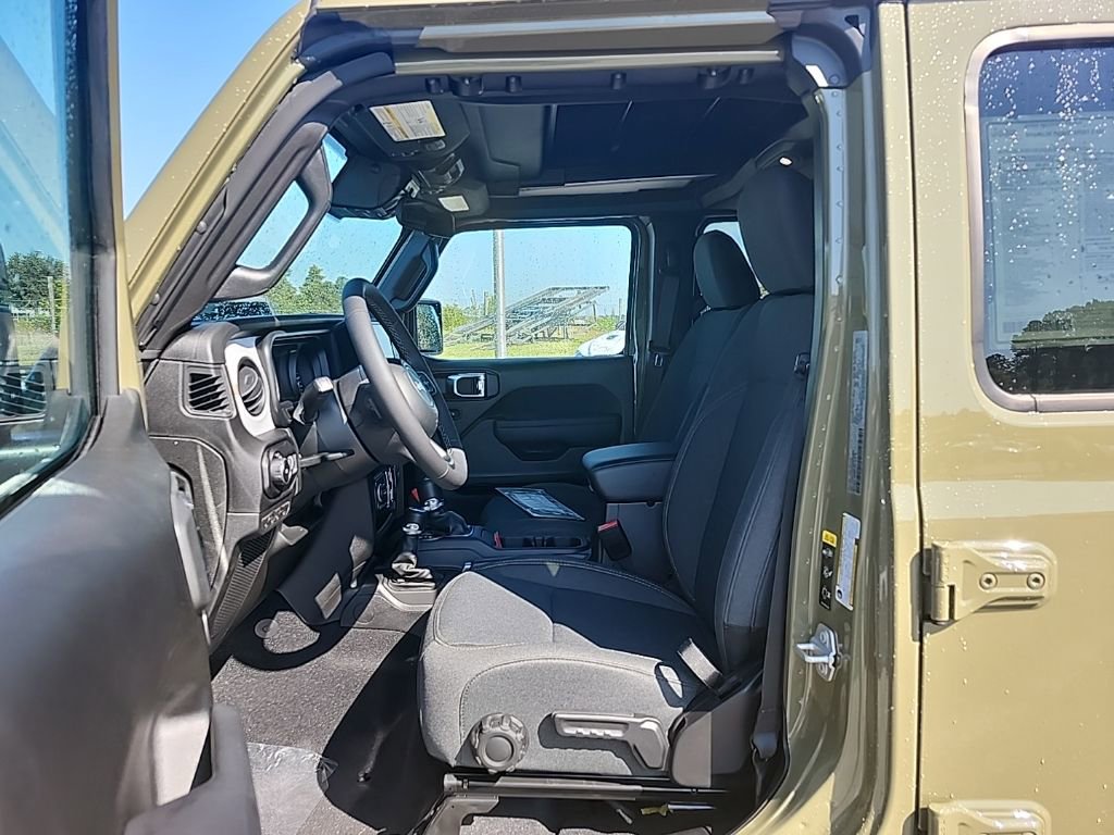 New 2025 Jeep Wrangler Sport S image 20
