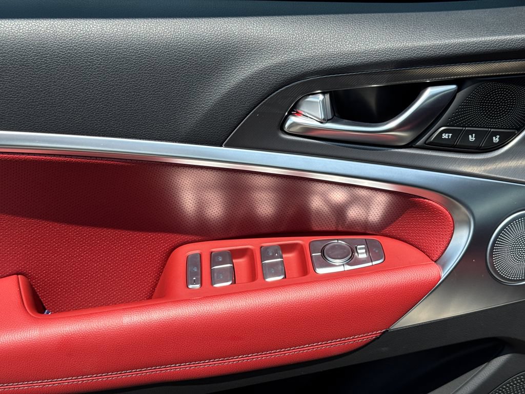 New 2026 Genesis G70 3.3T Sport Prestige RWD image 12