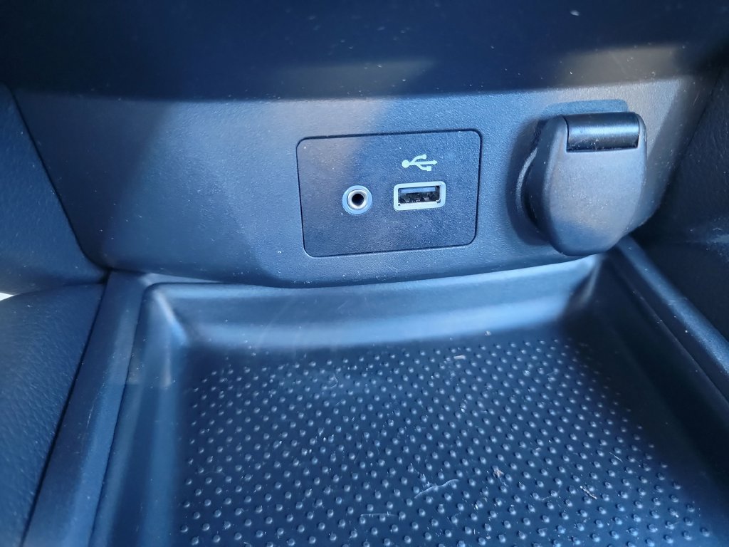Used 2020 Nissan Rogue S AWD/4WD image 15