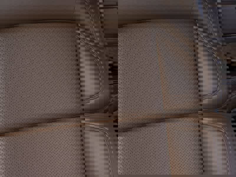 New 2026 Lincoln Navigator L Reserve AWD/4WD image 16