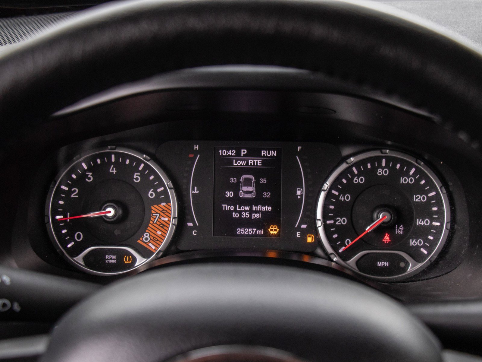 Used 2023 Jeep Renegade Latitude w/ Premium Group image 14