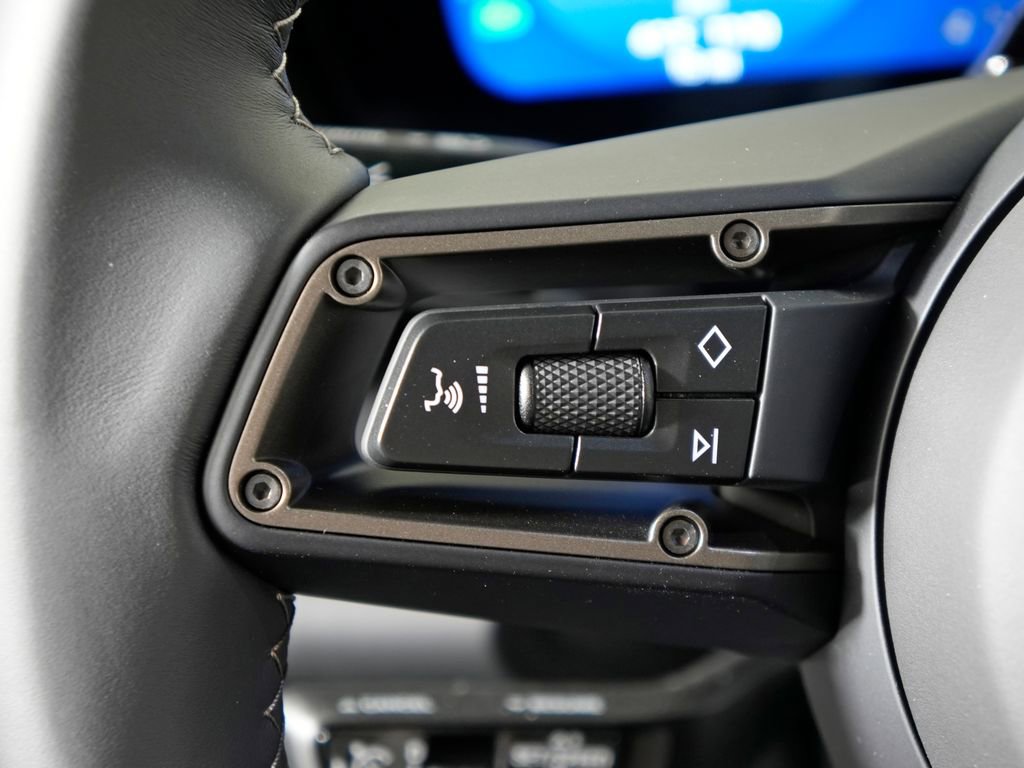 New 2026 Porsche Macan Turbo Electric image 24