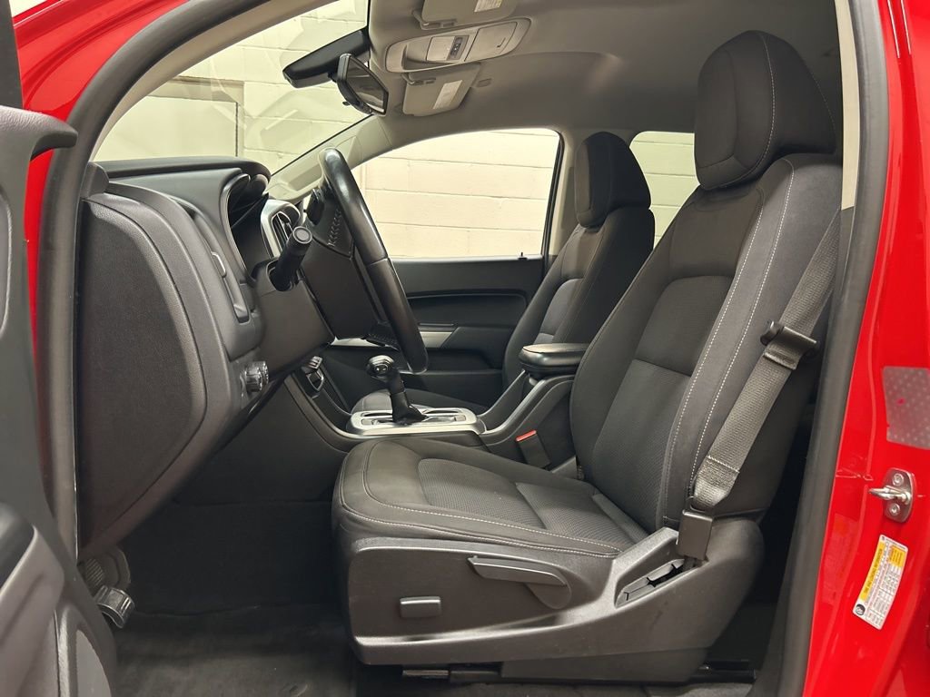 Used 2020 Chevrolet Colorado LT AWD/4WD image 7