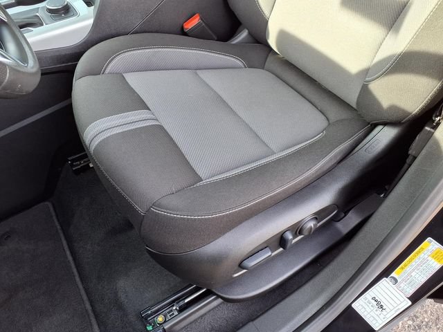 Used 2025 Chevrolet Blazer LT FWD image 54