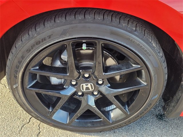 Used 2025 Honda Civic Sport image 17