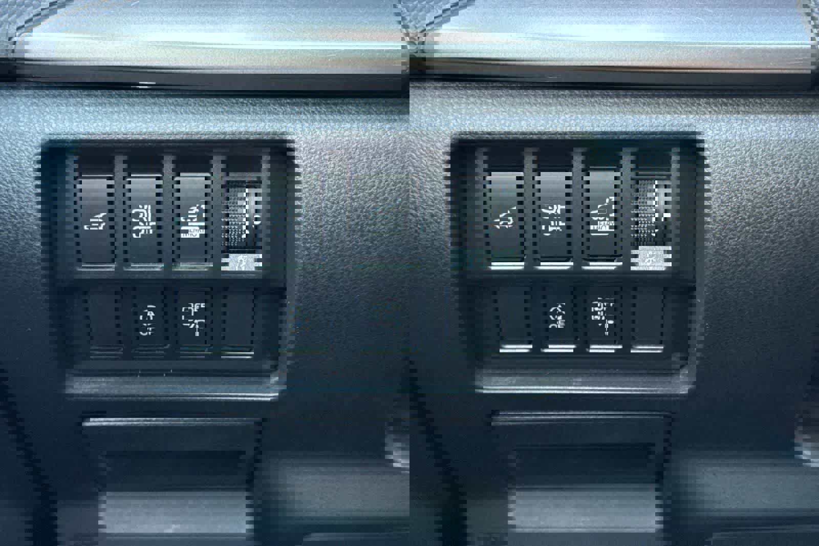 Used 2022 Subaru Forester Premium w/ Popular Package #2 image 32